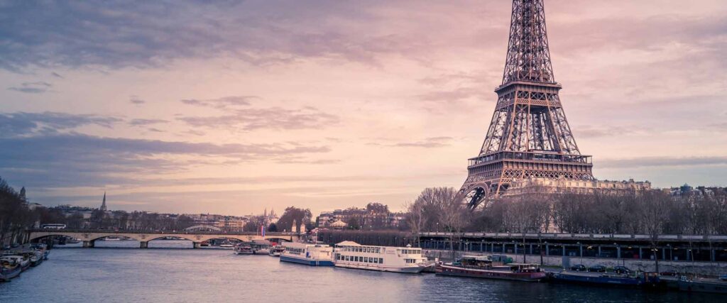 Eiffel tower in paris