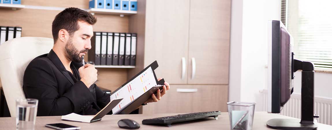 EUROCAD advisor working in a professional office environment